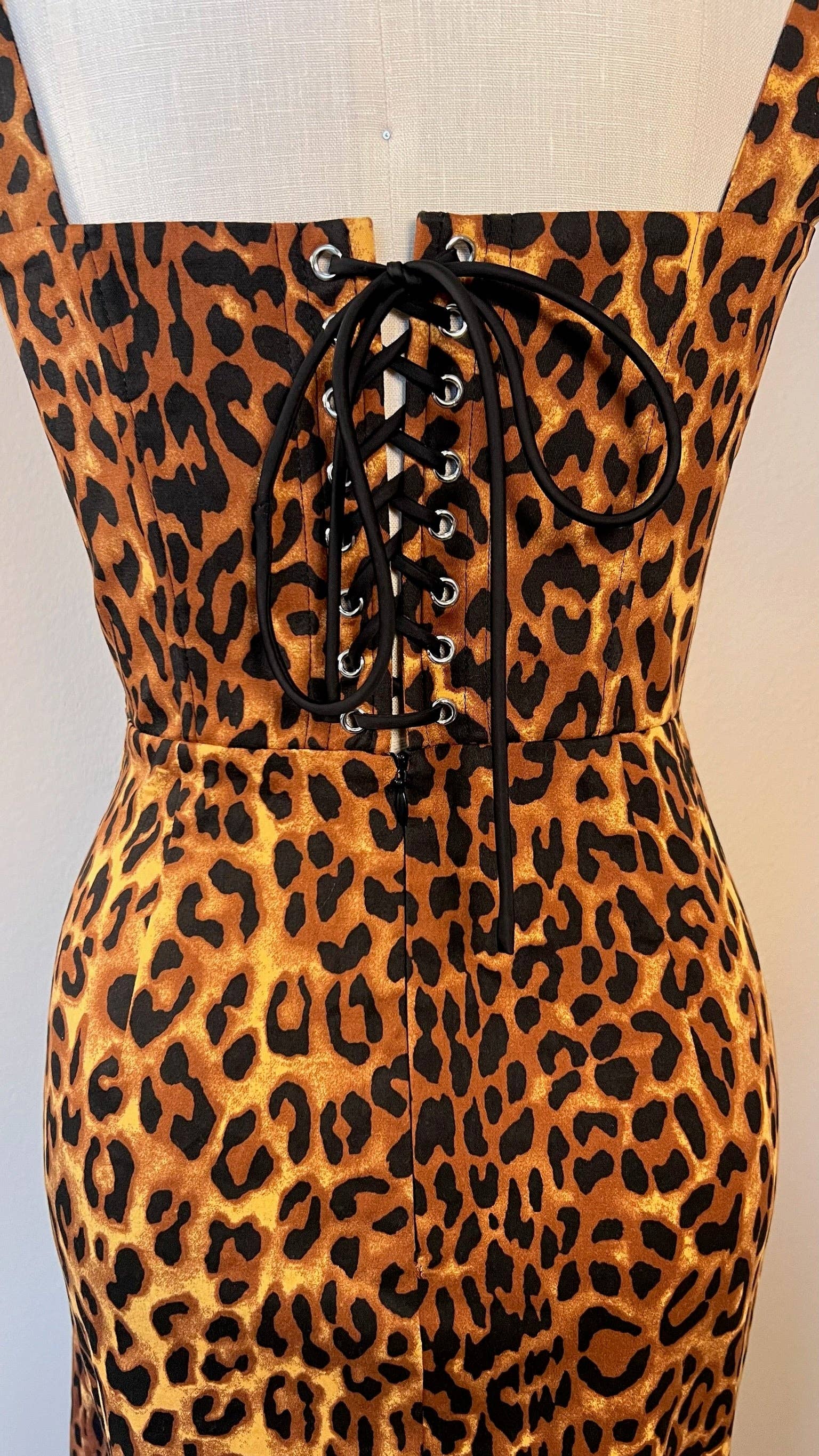 Bora Bora sarongklänning: LEOPARD