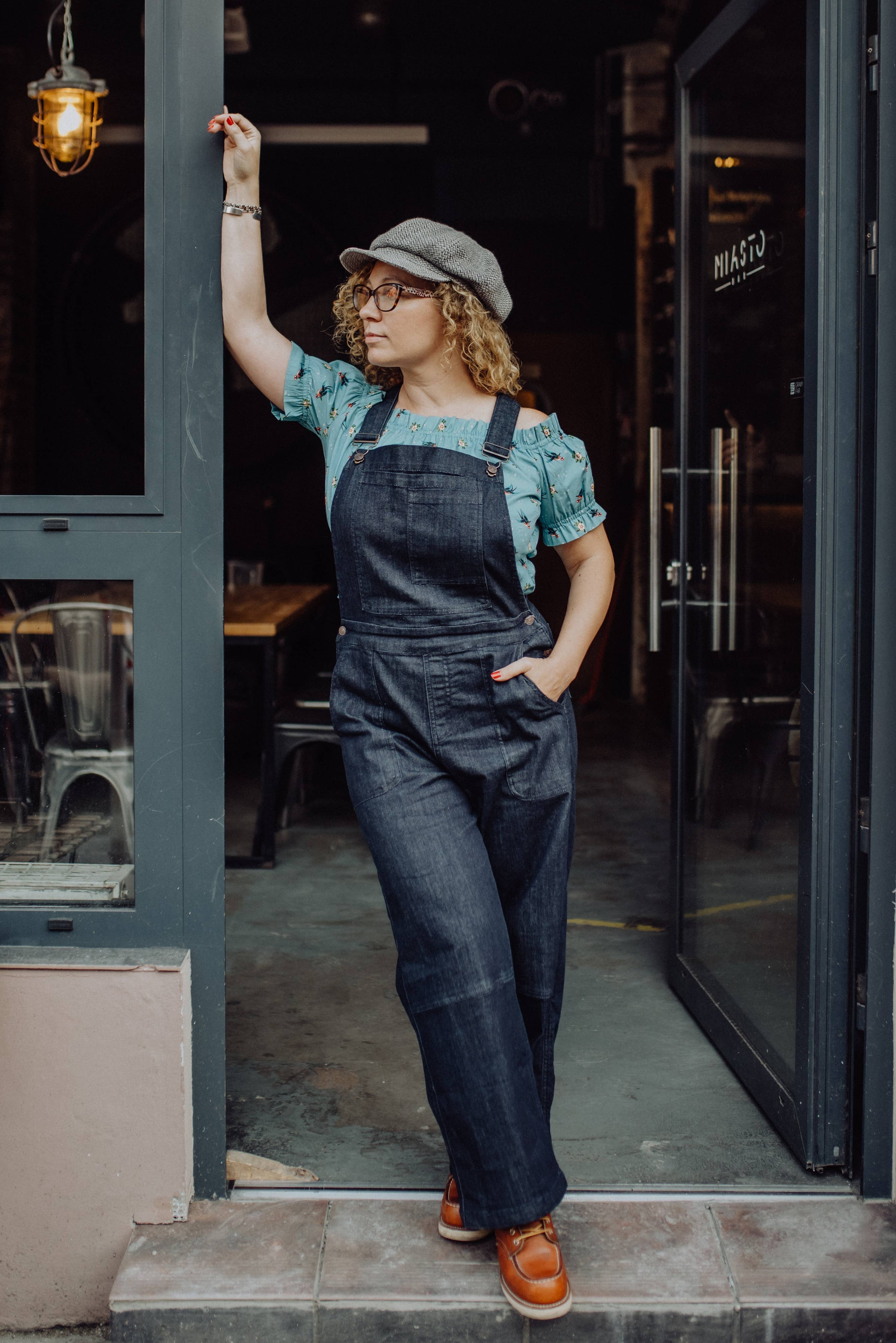 Hängselbyxor: Mörkblå